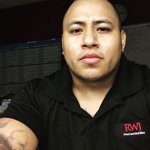 Meet your Posher, Daniel